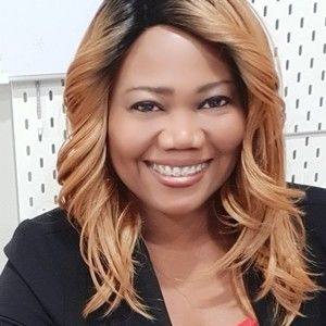 Meet your Posher, Claudine